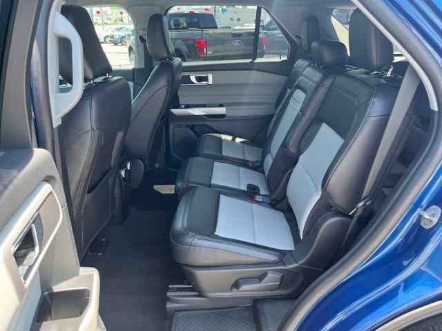2022 Ford Explorer XLT - Photo 13