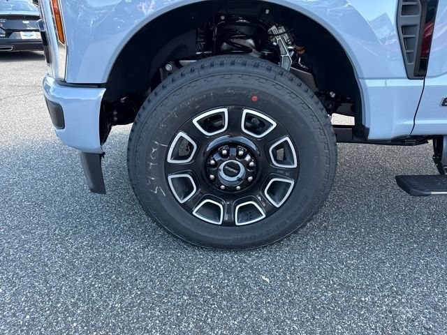 2026 Ford F-250 Super Duty Platinum - Photo 9