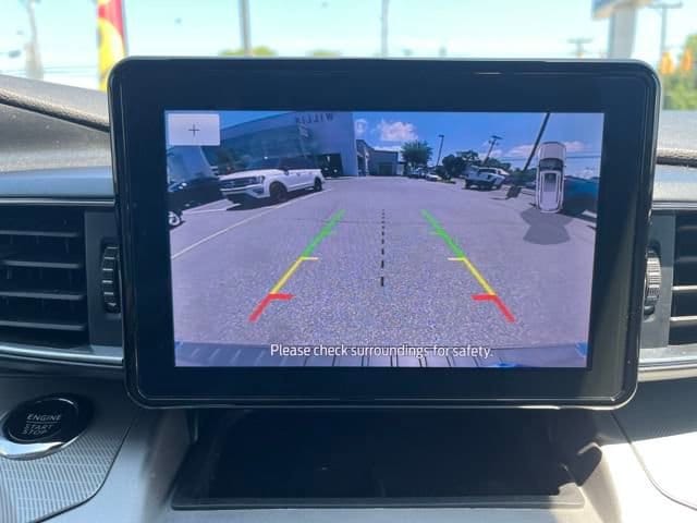 2022 Ford Explorer XLT - Photo 21