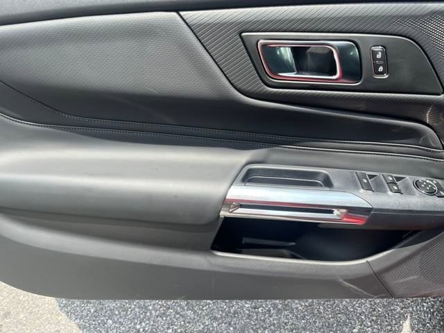 2025 Ford Mustang EcoBoost Premium Convertible - Photo 8