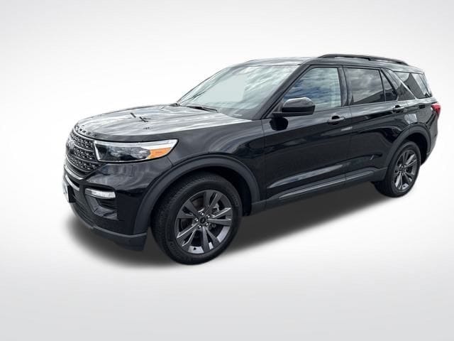 2022 Ford Explorer XLT's photo