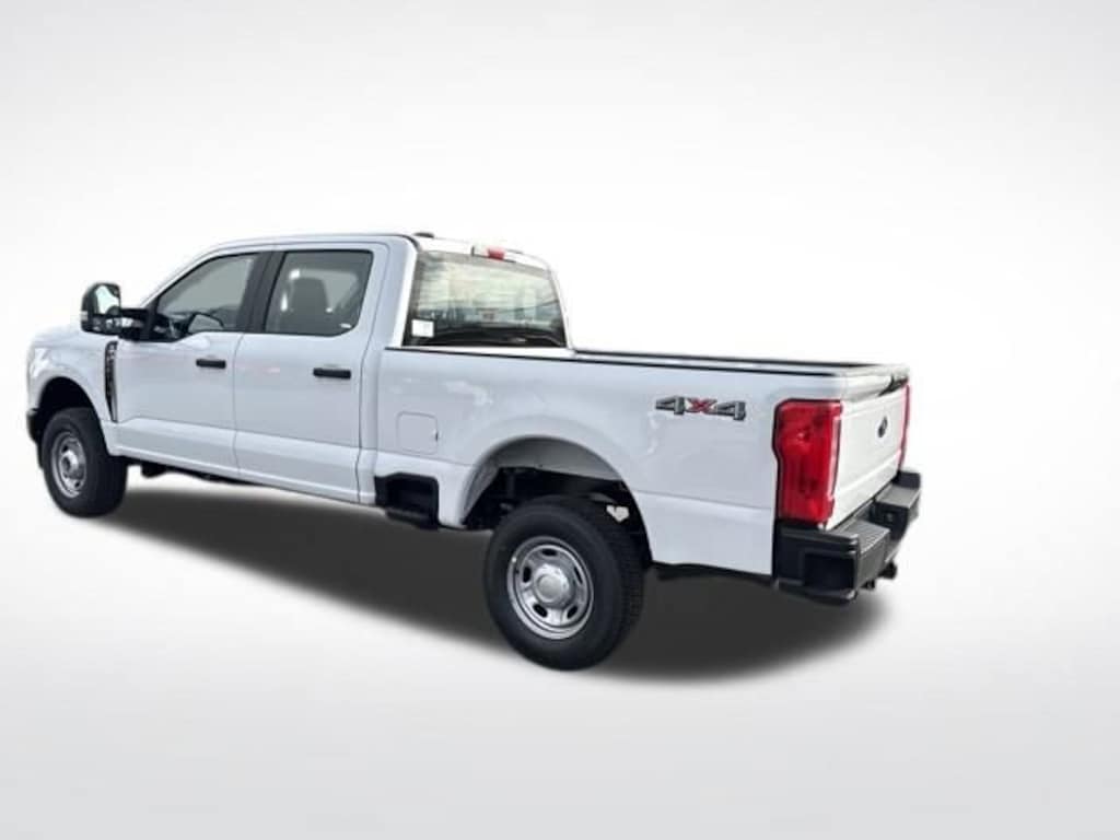 New 2026 Ford F-250 Truck Crew Cab