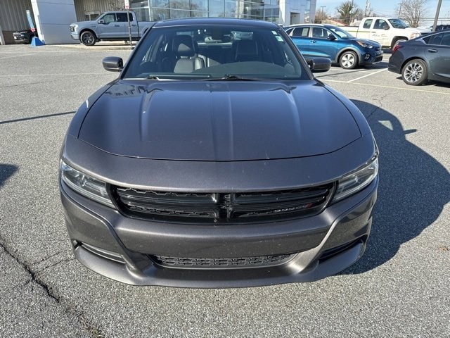 Used 2020 Dodge Charger SXT with VIN 2C3CDXBG9LH207379 for sale in Smyrna, DE