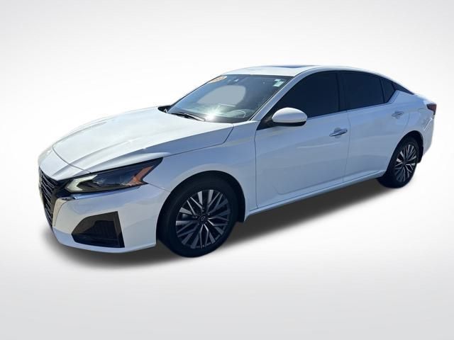 2023 Nissan Altima SV