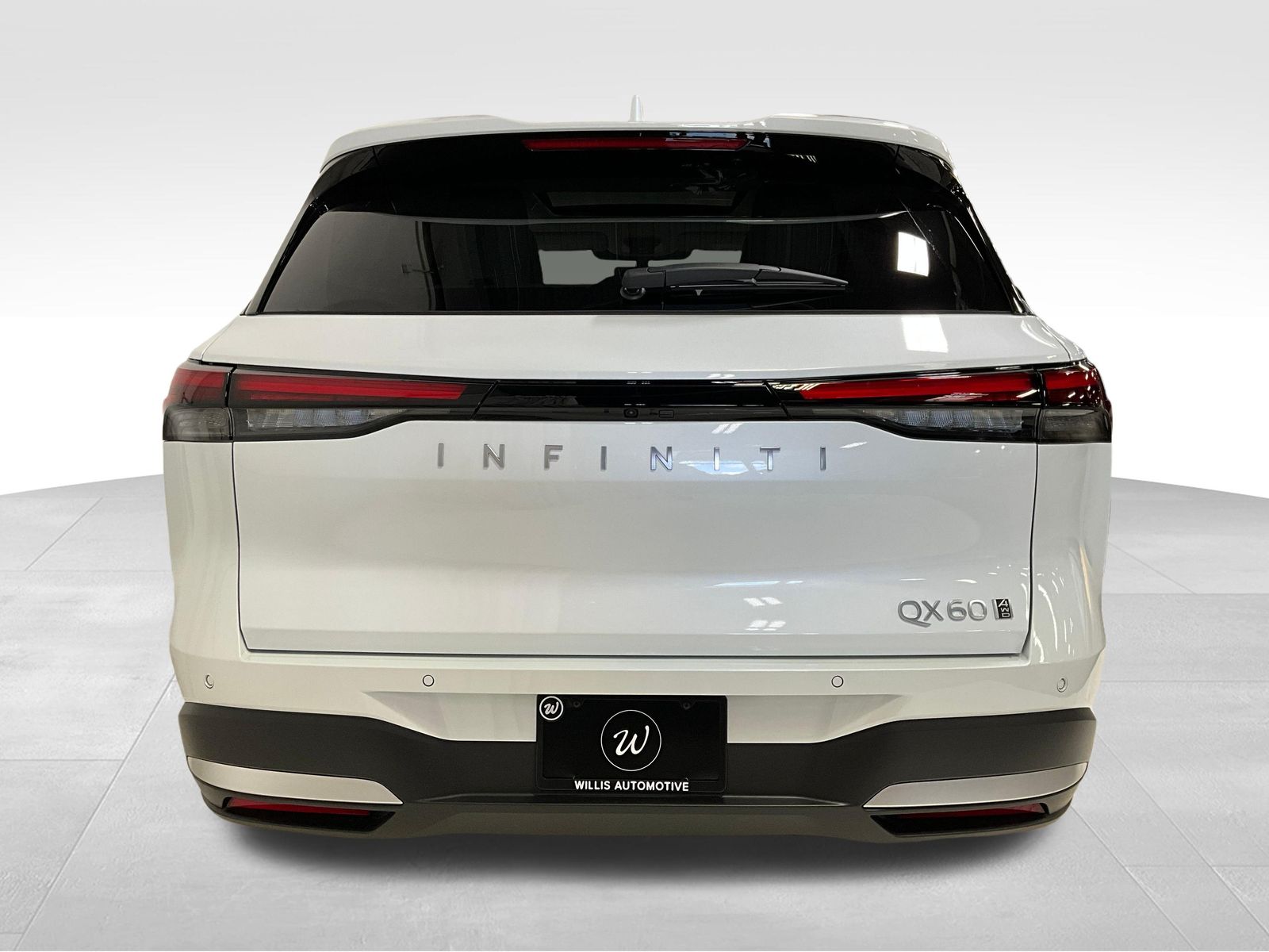 View vehicle photo 5