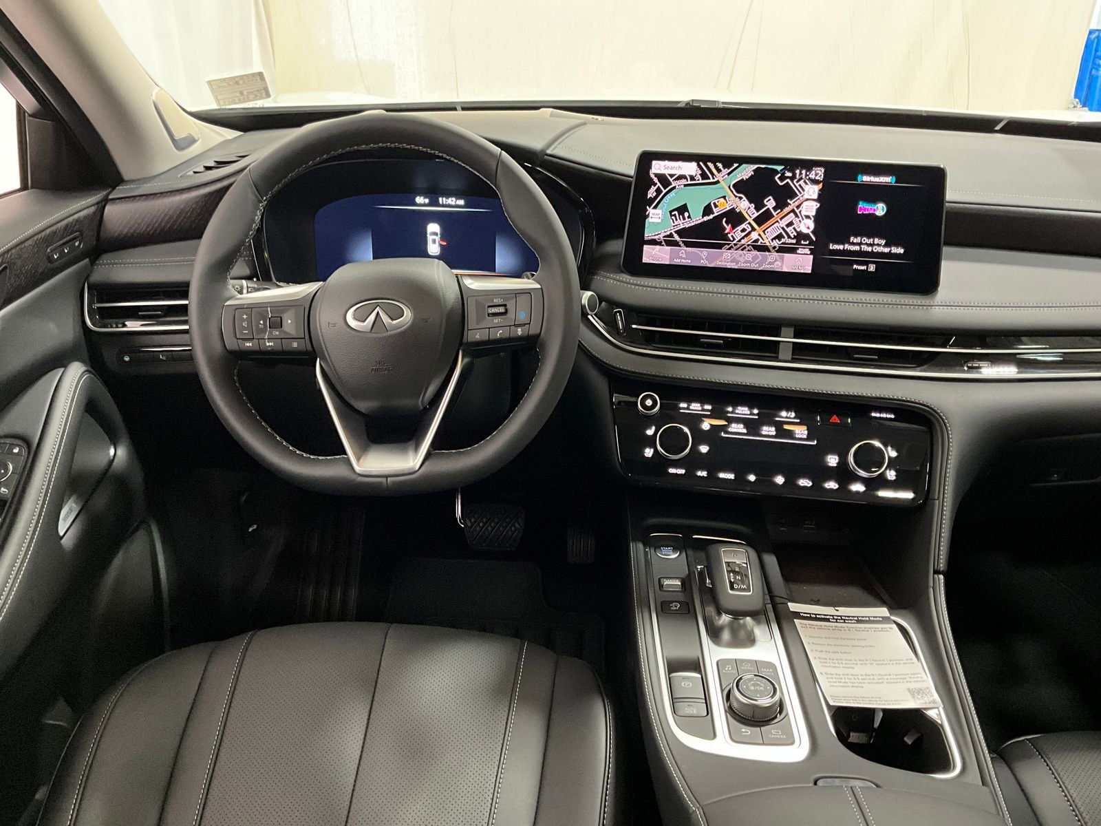 2025 Infiniti QX60 Sensory AWD photo 4