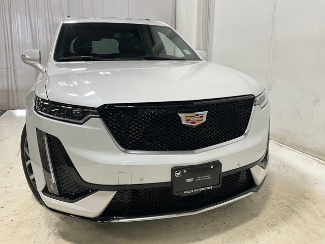 Image 2 of Used 2024 CadillacXT6