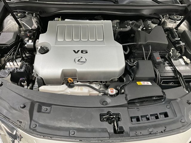 Image 8 of Used 2018 LexusES