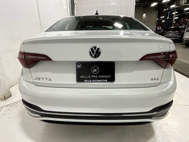 Image 3 of Used 2024 VolkswagenJetta