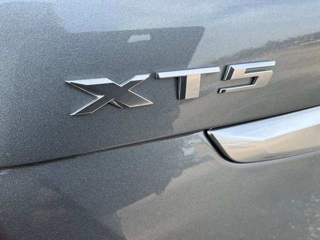 Image 7 of Used 2022 CadillacXT5