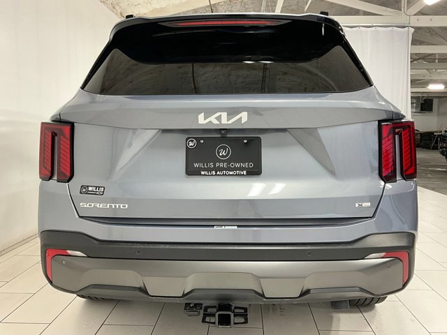 Image 3 of Used 2024 KiaSorento