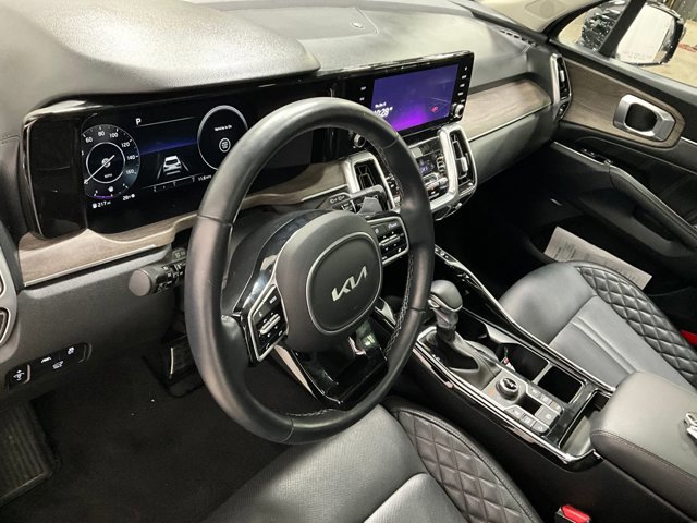 Image 10 of Used 2023 KiaSorento