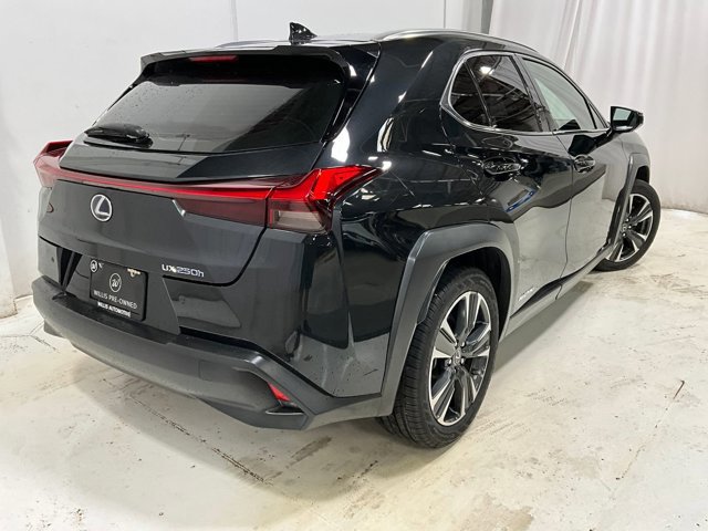 Image 10 of Used 2019 LexusUX