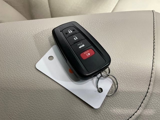 Image 10 of Used 2022 ToyotaCamry