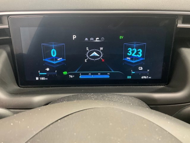 Image 3 of Used 2024 HyundaiTucson Hybrid