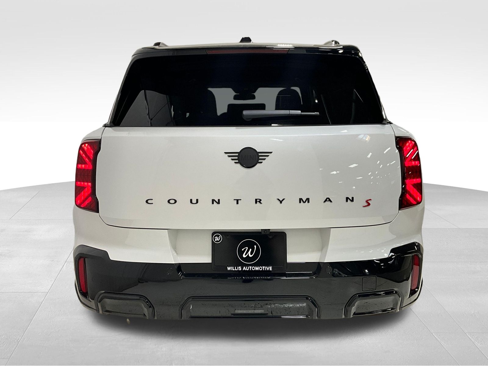 View vehicle photo 6