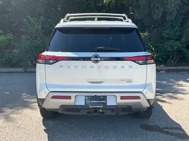 2024 Nissan Pathfinder Platinum photo 3