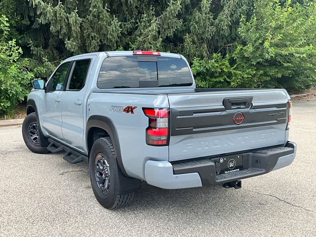 2025 Nissan Frontier PRO-4X photo 3