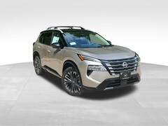 2025 Nissan Rogue Platinum SUV
