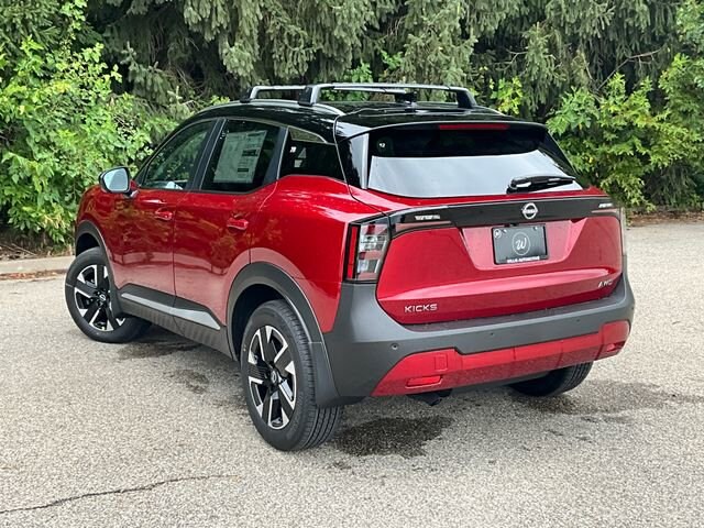 2026 Nissan Kicks SV photo 2