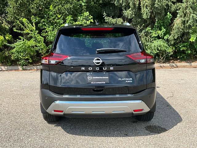 2023 Nissan Rogue Platinum photo 3
