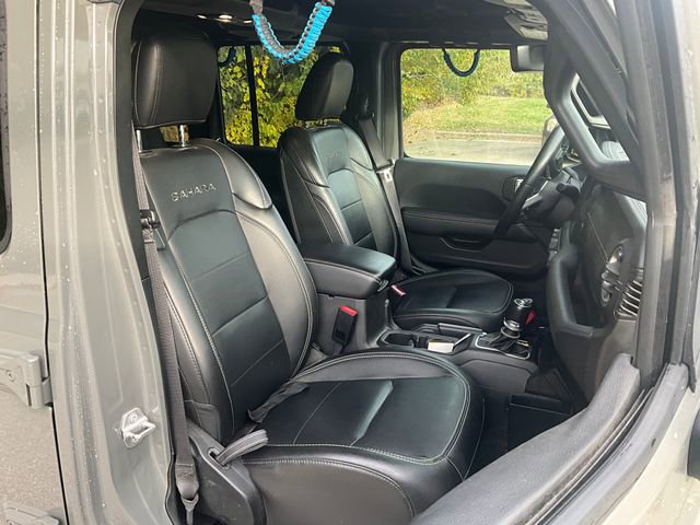 2023 Jeep Wrangler Sahara 4xe photo 2