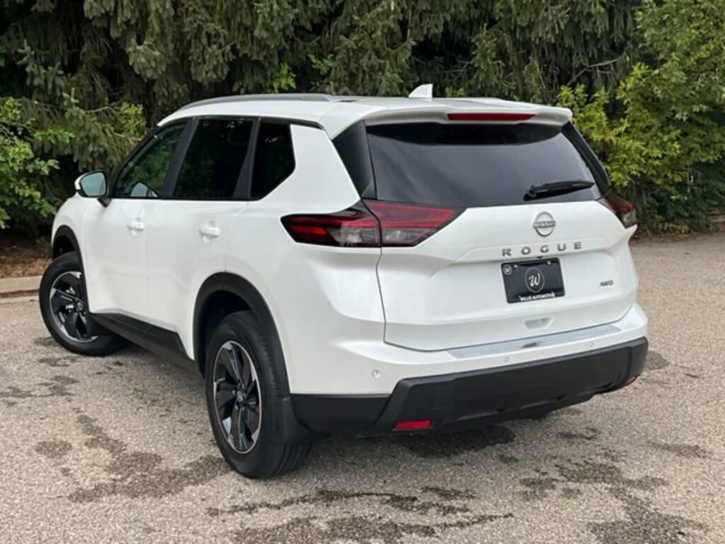 New 2026 Nissan Rogue SV SUV