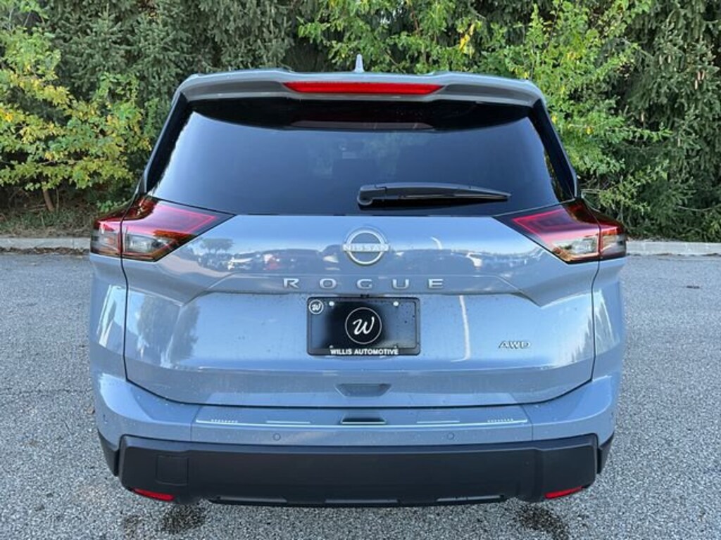 New 2026 Nissan Rogue SV SUV