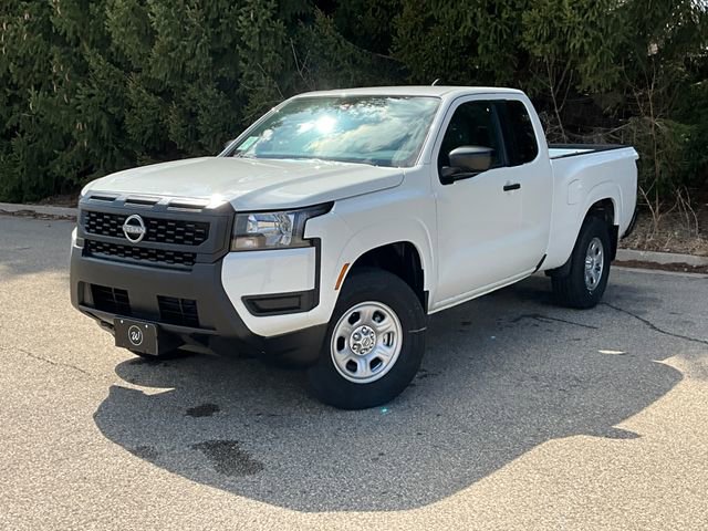 2025 Nissan Frontier S photo 2