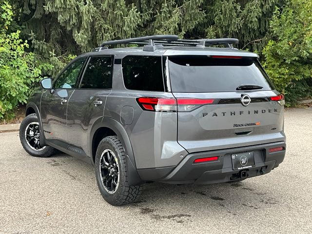 2025 Nissan Pathfinder Rock Creek photo 2