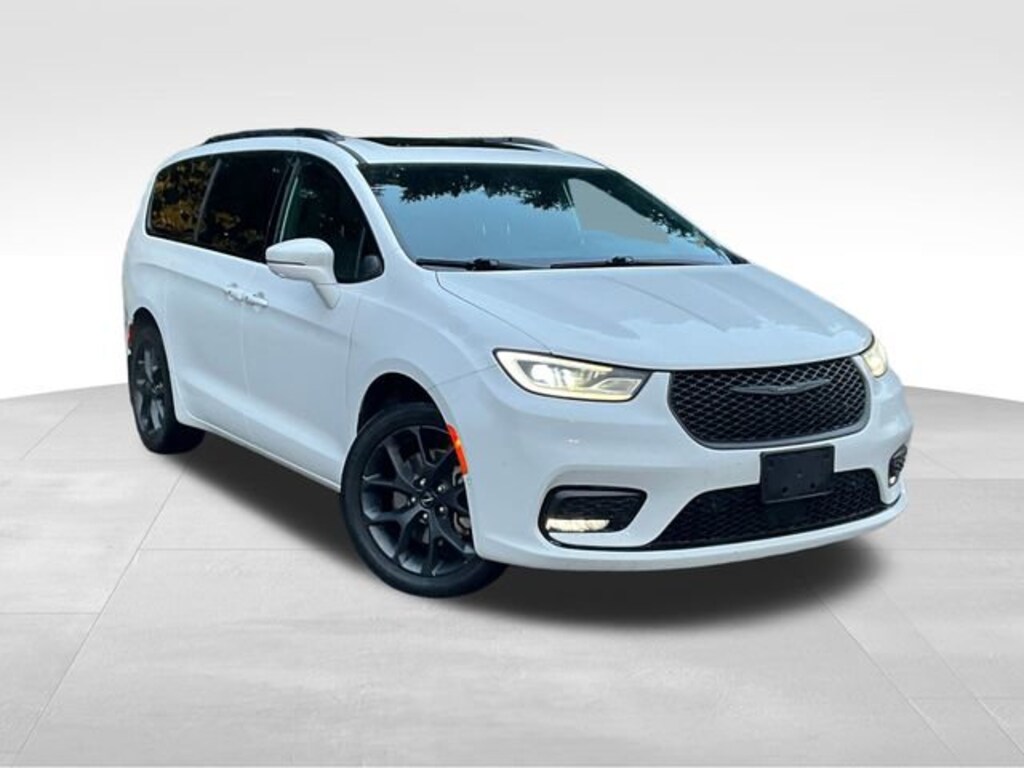 Used 2021 Chrysler Pacifica Limited Van Passenger Van