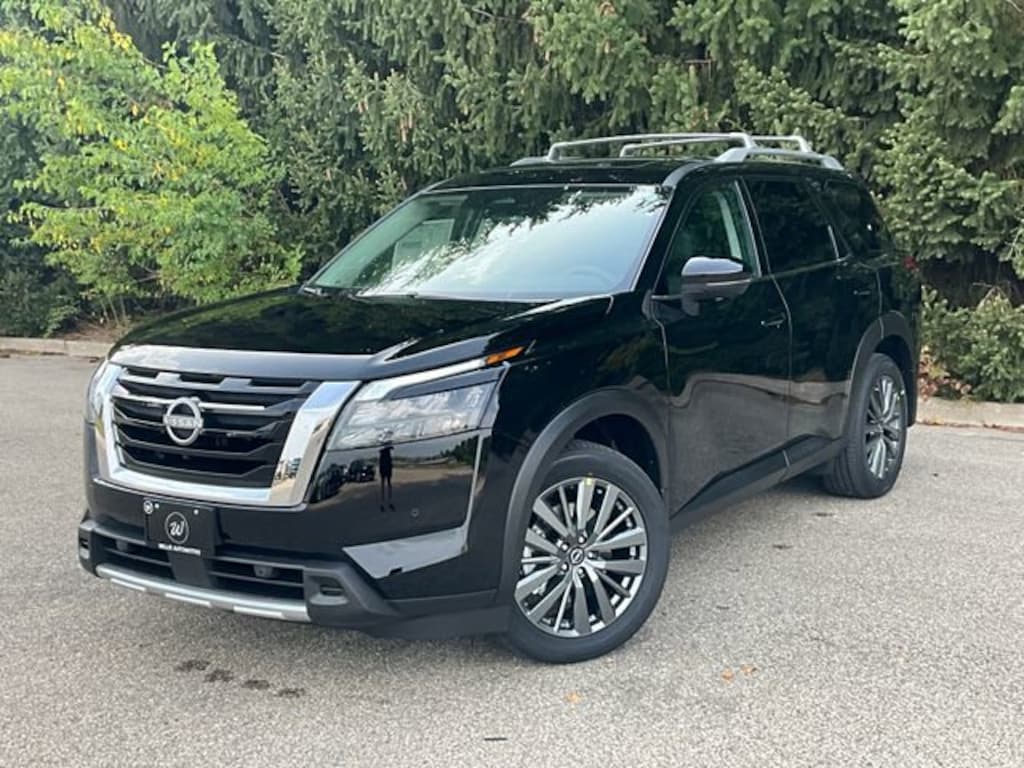 New 2025 Nissan Pathfinder SL SUV