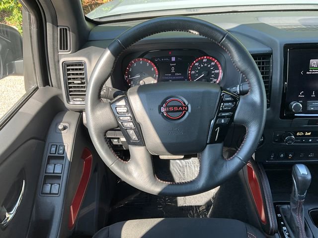 2023 Nissan Frontier PRO-4X photo 4