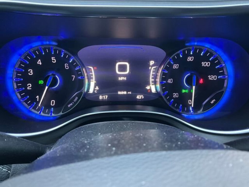 Used 2021 Chrysler Pacifica Limited Van Passenger Van