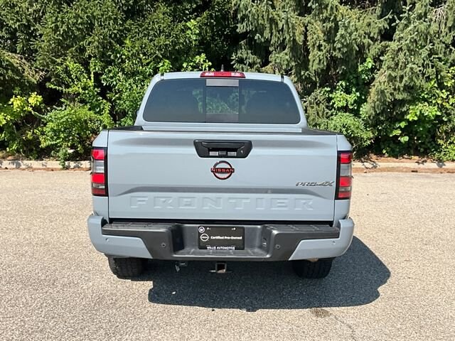 2023 Nissan Frontier PRO-4X photo 3