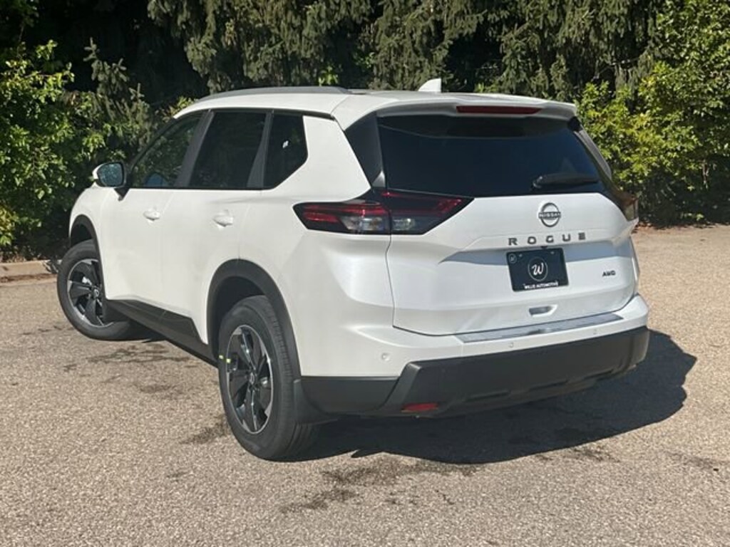 New 2026 Nissan Rogue SV SUV