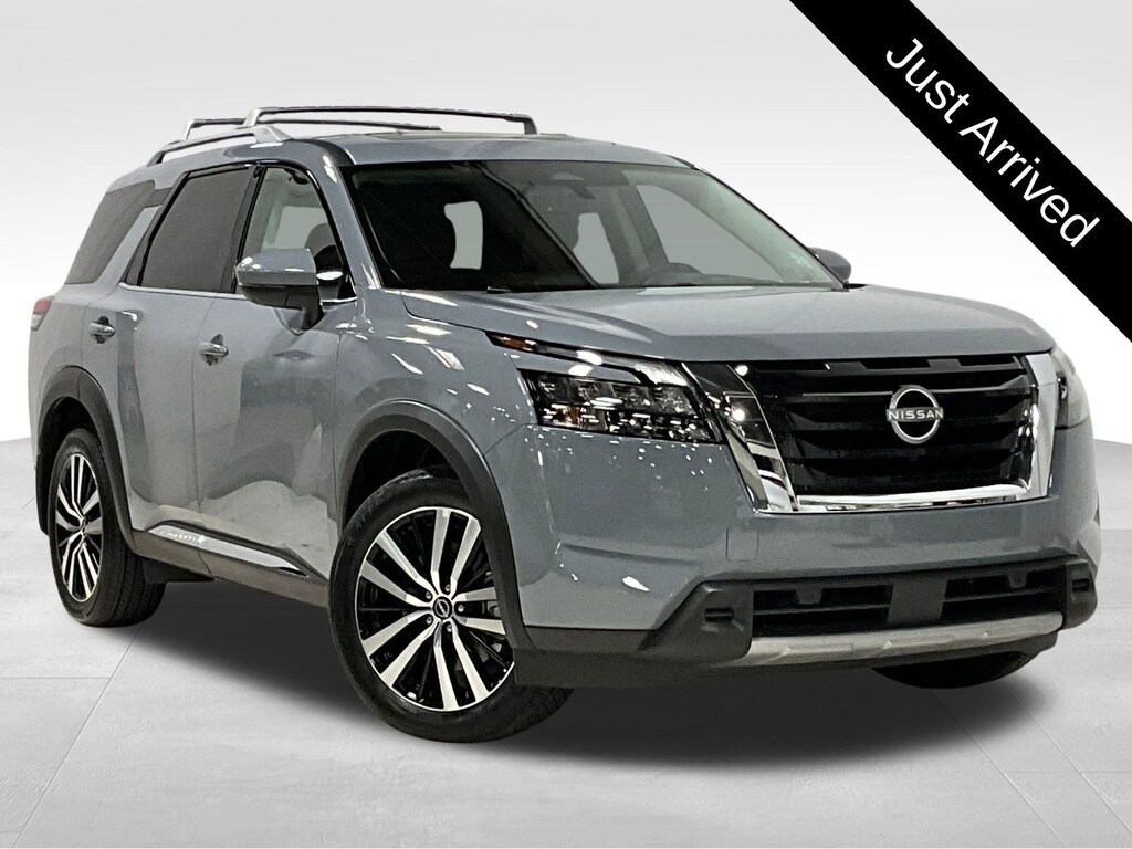 Used 2025 Nissan Pathfinder Platinum Platinum 4WD