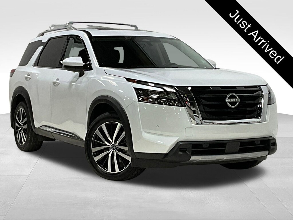 Used 2025 Nissan Pathfinder Platinum Platinum 4WD