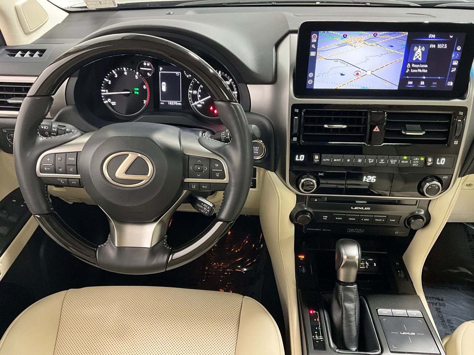2023 Lexus GX 460 Premium photo 3