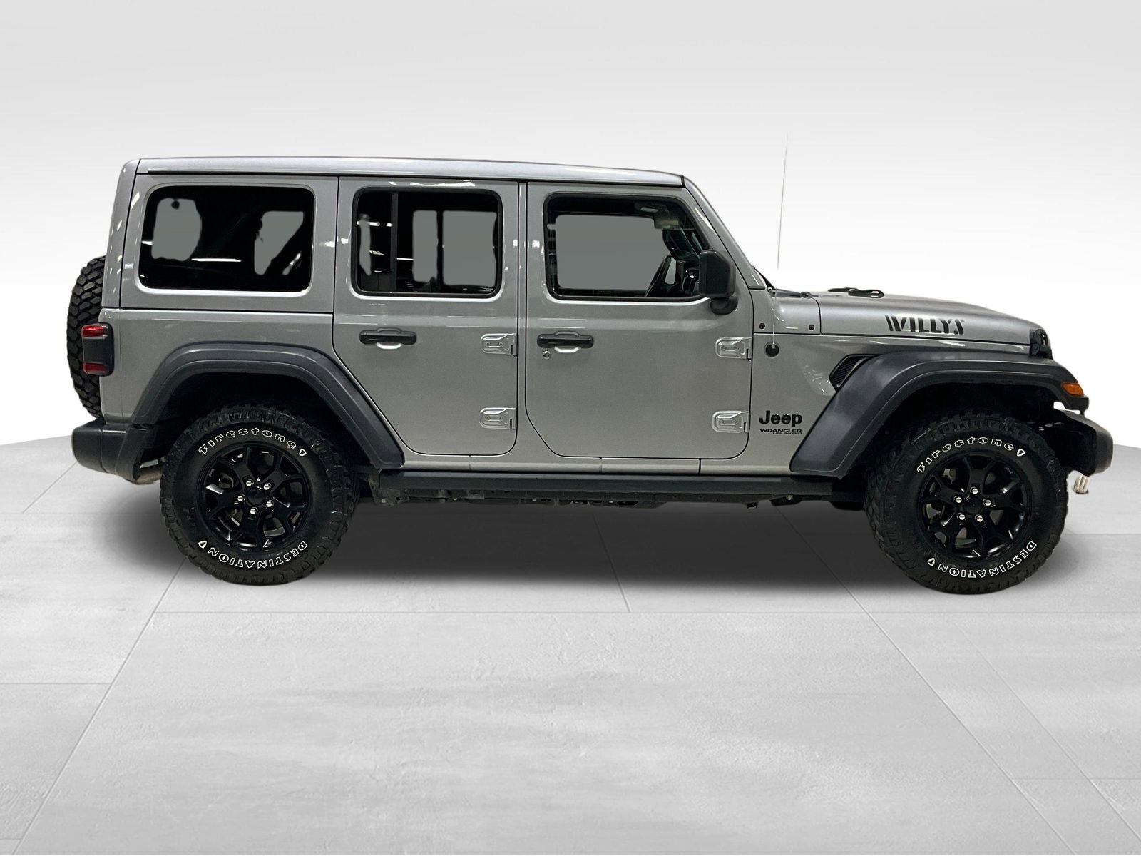 2021 Jeep Wrangler Unlimited Willys photo 2