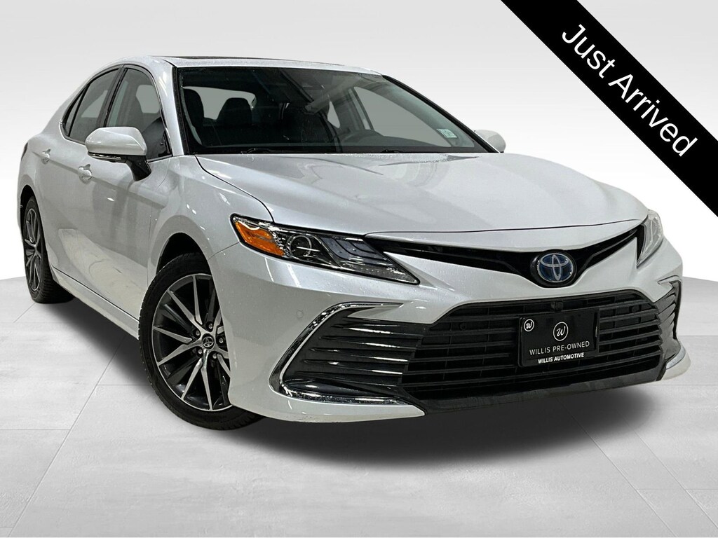 Used 2023 Toyota Camry Hybrid XLE Hybrid XLE CVT