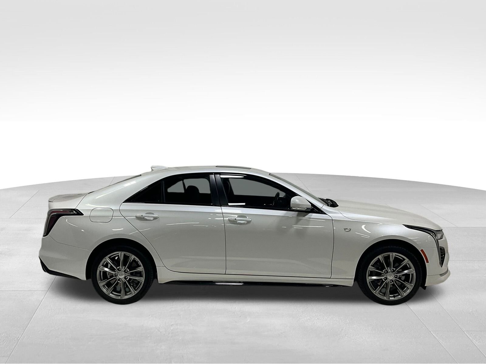 2023 Cadillac CT4 Sport photo 3