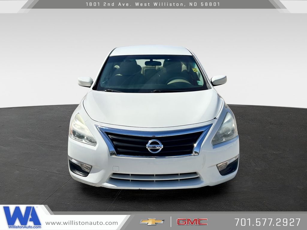 Used 2015 Nissan Altima S with VIN 1N4AL3APXFC468985 for sale in Williston, ND