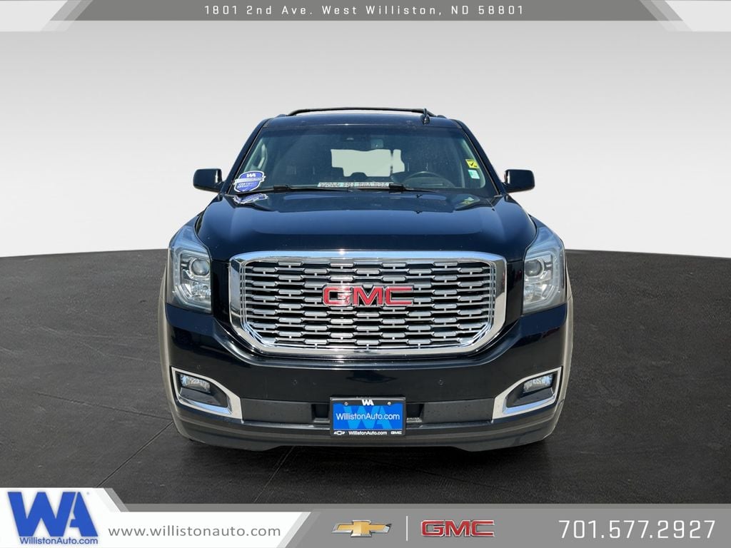 Used 2019 GMC Yukon XL Denali with VIN 1GKS2HKJ7KR138256 for sale in Williston, ND