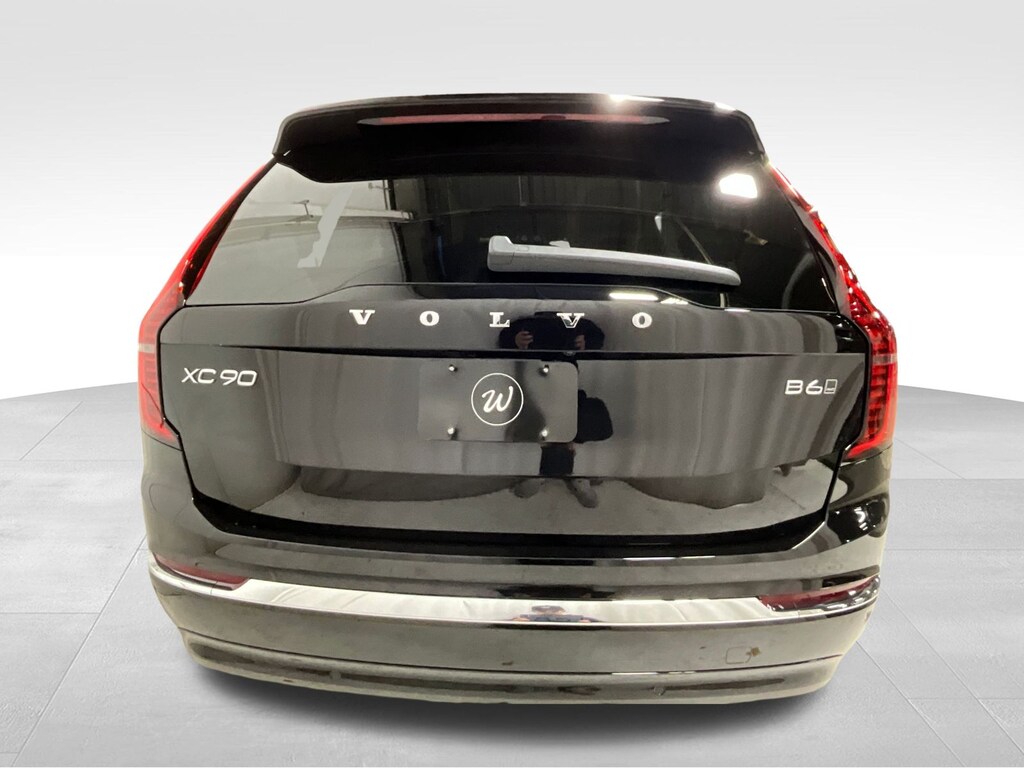 New 2026 Volvo XC90 B6 Plus 7-Seater SUV