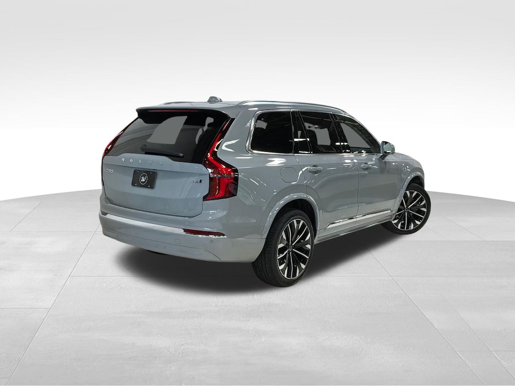New 2027 Volvo XC90 Plus SUV