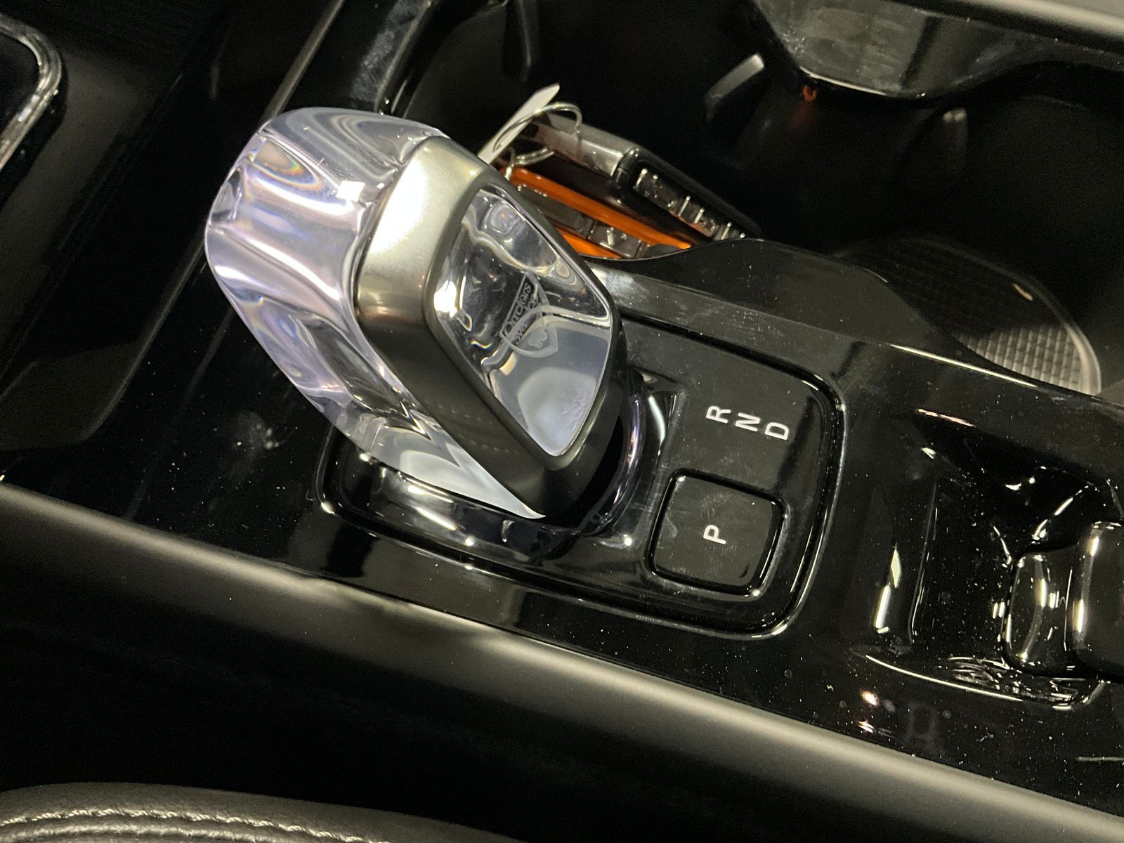 2026 Volvo XC40 Plus - Photo 15