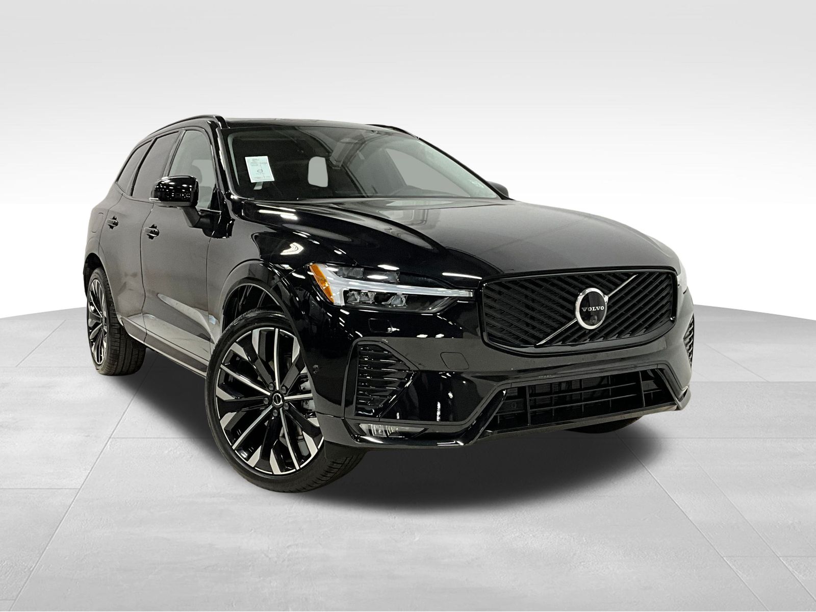 2026 Volvo XC60 Ultra's photo