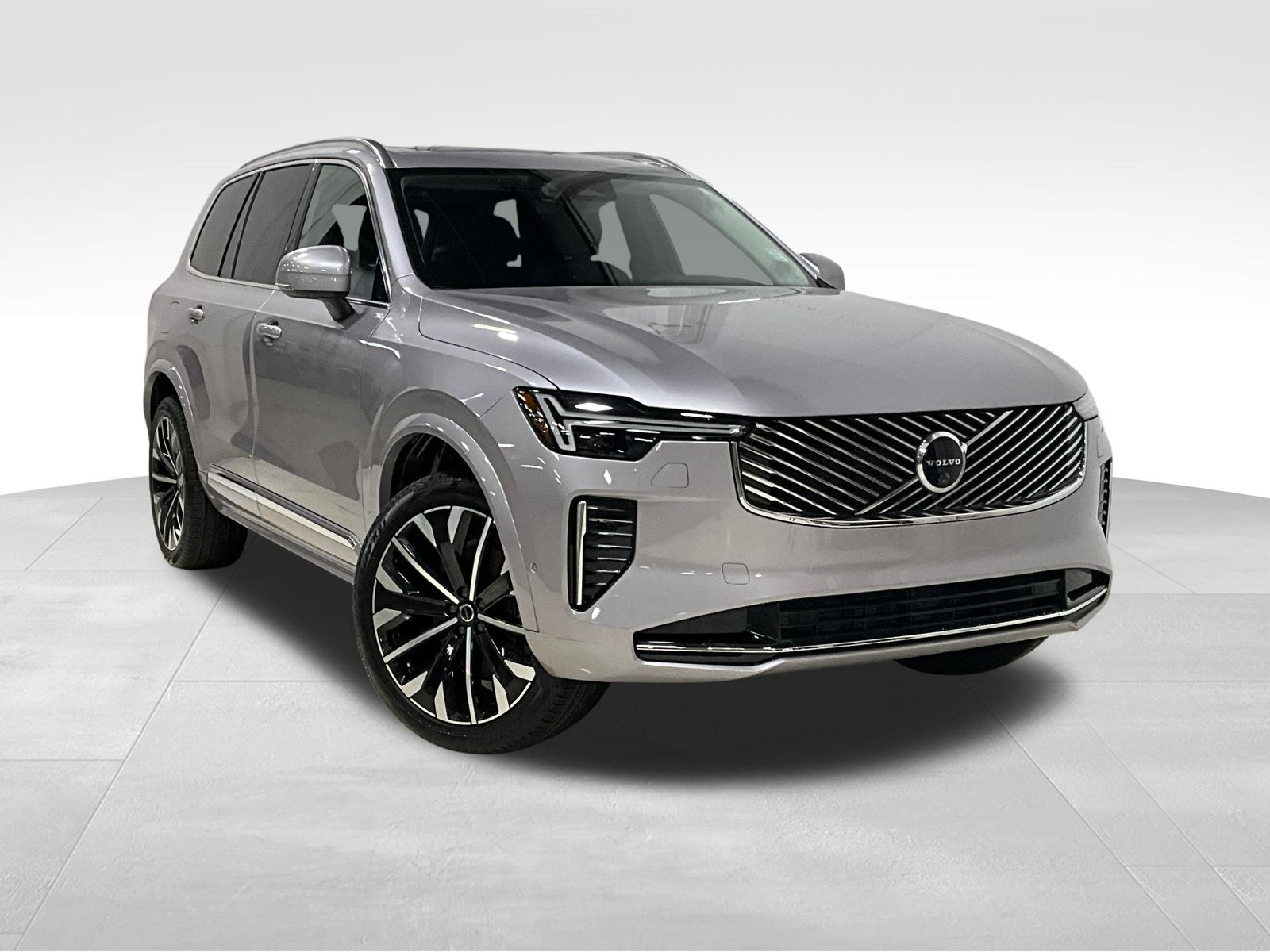 2026 Volvo XC90 B5 Plus Bright 4WD's photo