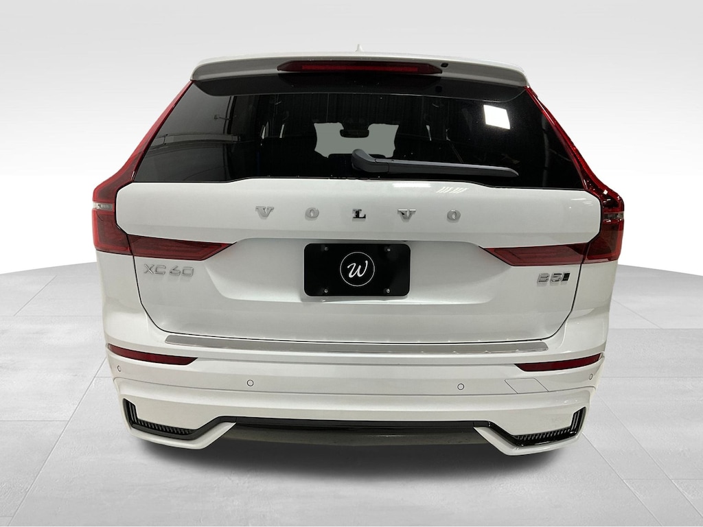 New 2026 Volvo XC60 B5 Plus SUV